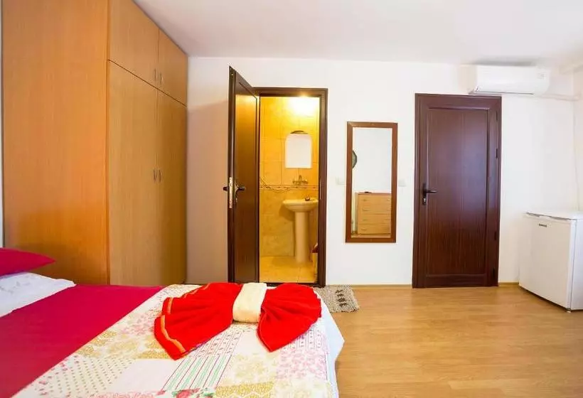 پانسیون Guest House Tulen