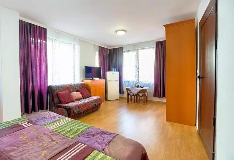 پانسیون Guest House Tulen