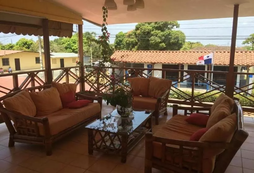 ペンション Hostal Doña Maria