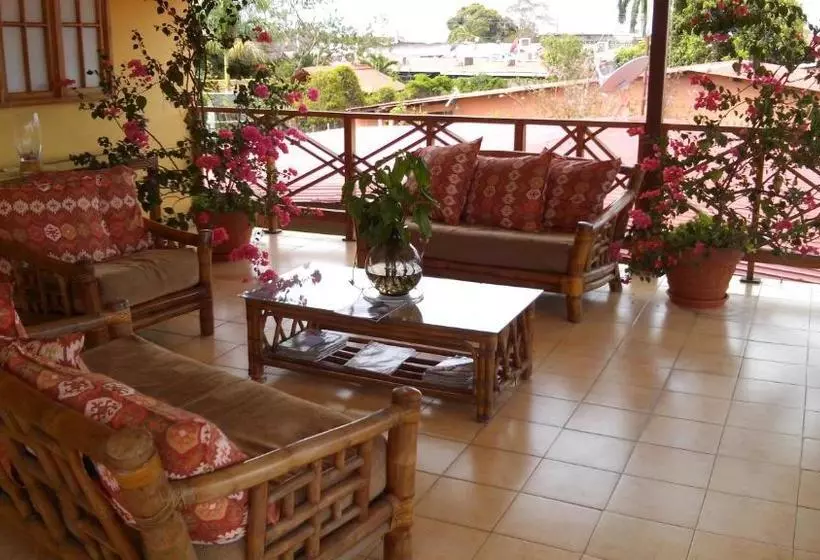 ペンション Hostal Doña Maria