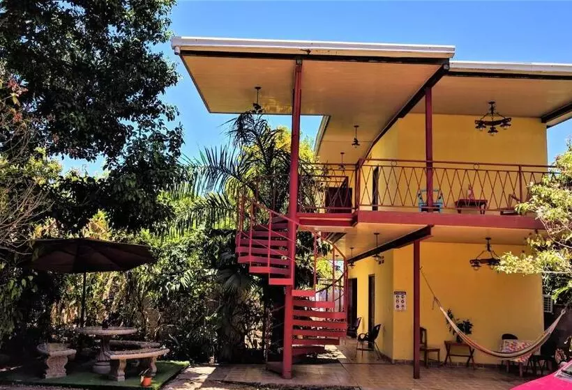 ペンション Hostal Doña Maria