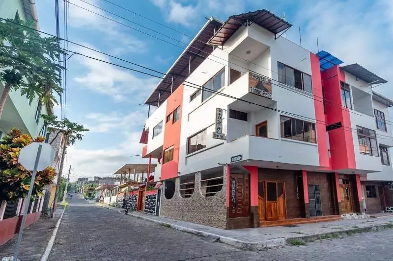 ペンション Hostal Tongo Reef