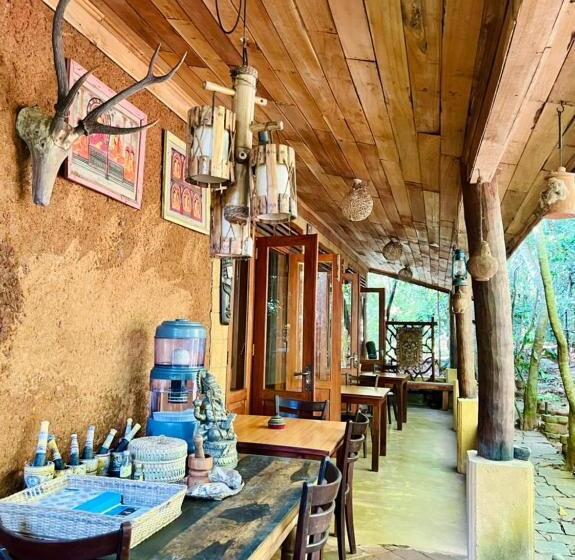 بنسيون Kandy Eco Retreat