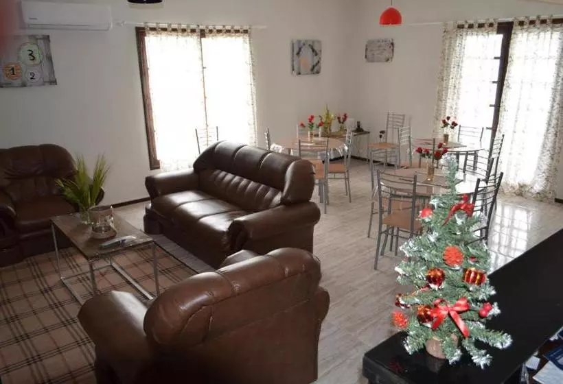 ユースホステル Imperial