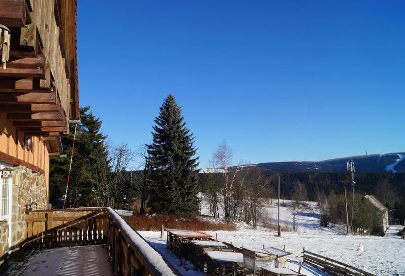 旅馆 Restaurant Pension Anton