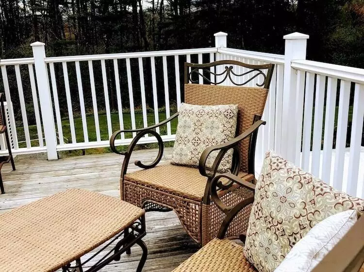 Retkeilymaja The Inn At Weathersfield