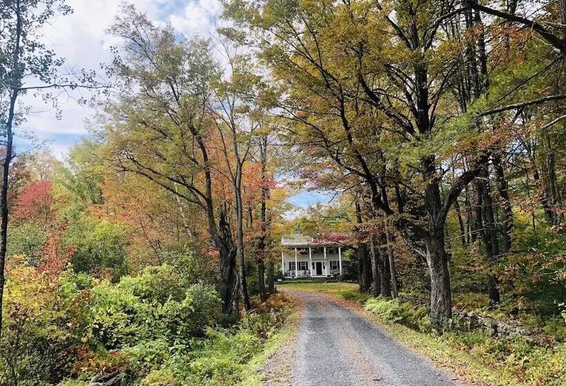 Retkeilymaja The Inn At Weathersfield