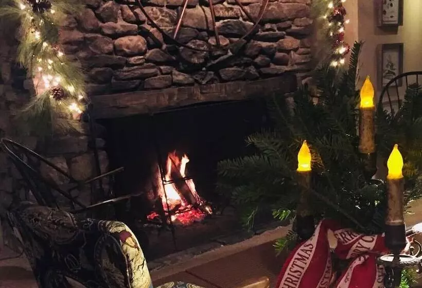 Retkeilymaja The Inn At Weathersfield