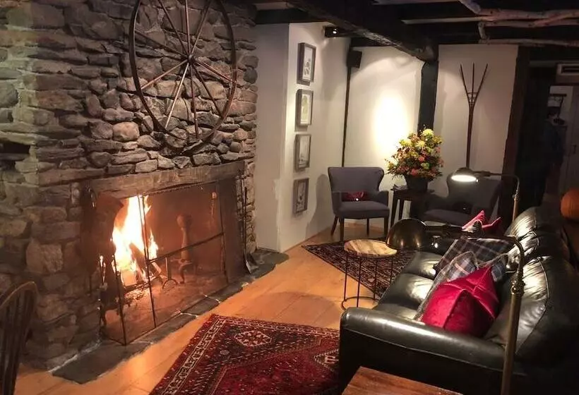 Retkeilymaja The Inn At Weathersfield