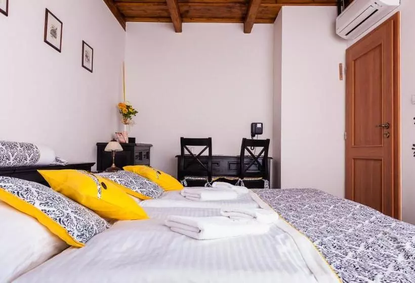 هتل U Dobrého Pastiera