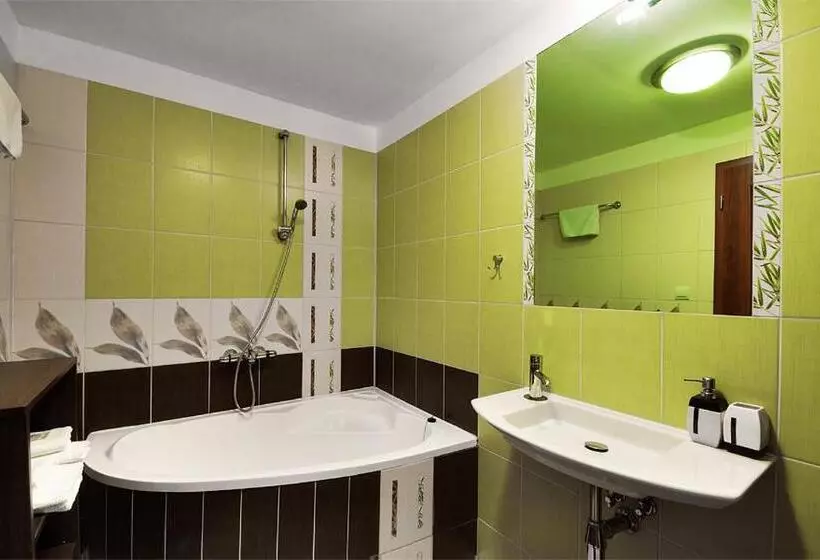 هتل U Dobrého Pastiera