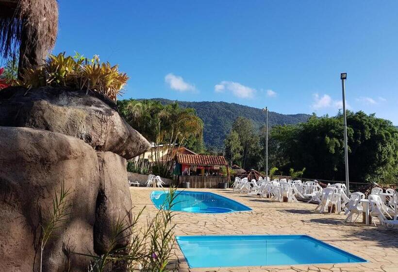 Pension Ganso Complexo De Lazer