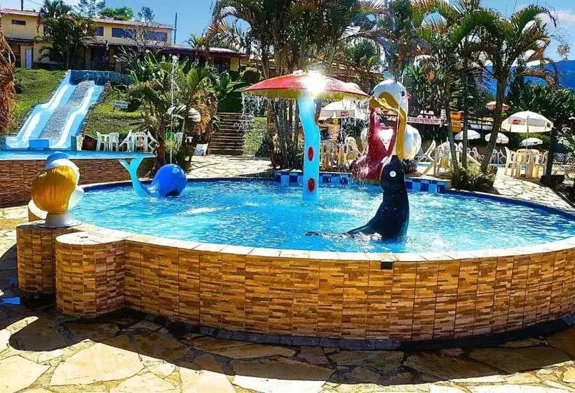 Majatalo Ganso Complexo De Lazer