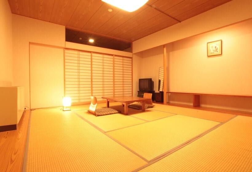 Pensão Resort Project Myoko Kogen