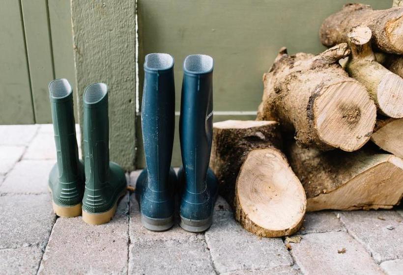 Pensão Riverbank, Country Pub And Guesthouse