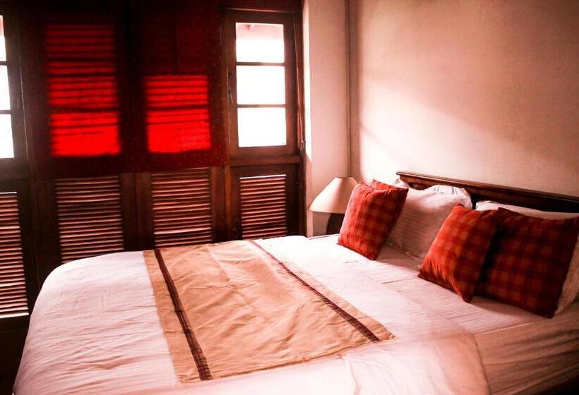 بنسيون Villa Inavni