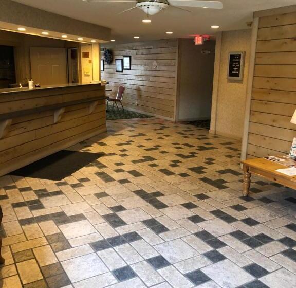 הוסטל Paddle Wheel Inn