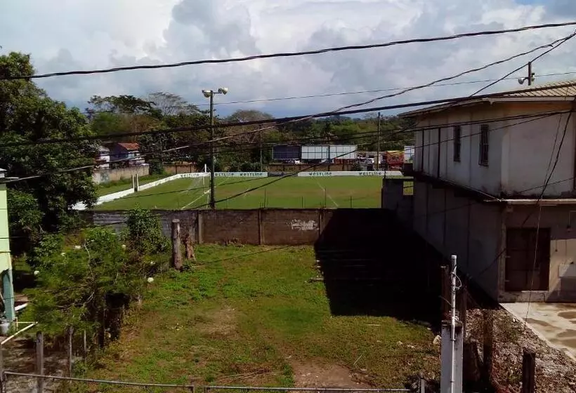 Majatalo Don Santiago Guesthouse Downtown