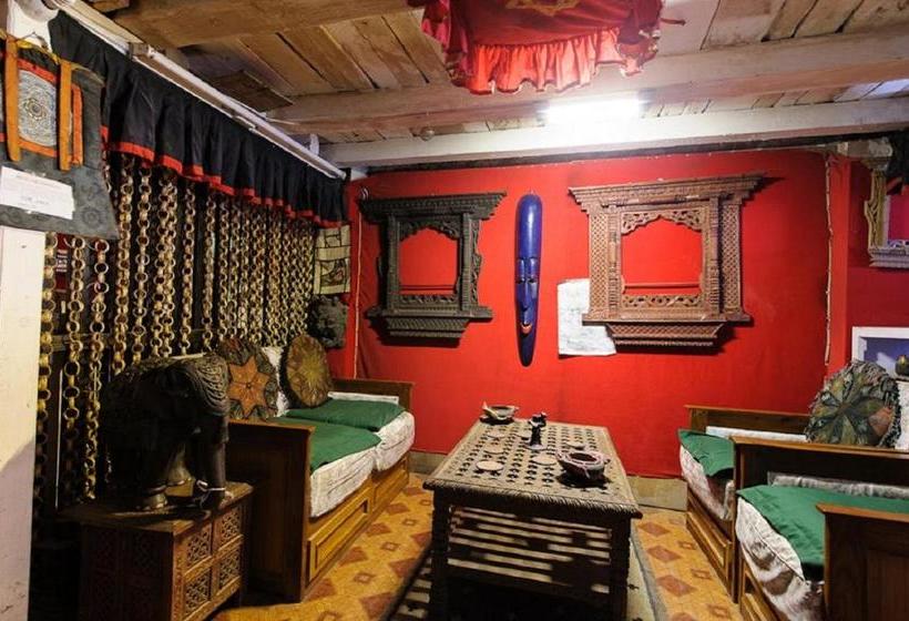 پانسیون Nyatapola Guest House