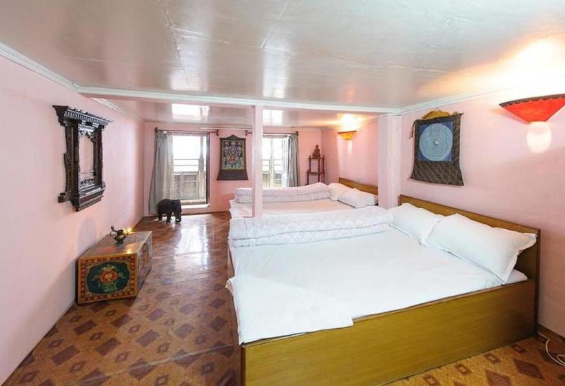 پانسیون Nyatapola Guest House