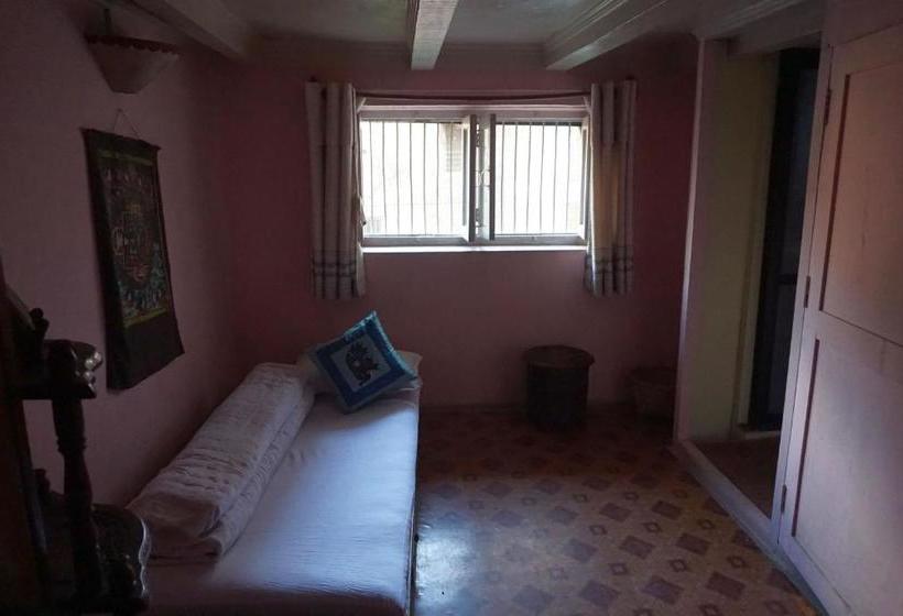 پانسیون Nyatapola Guest House