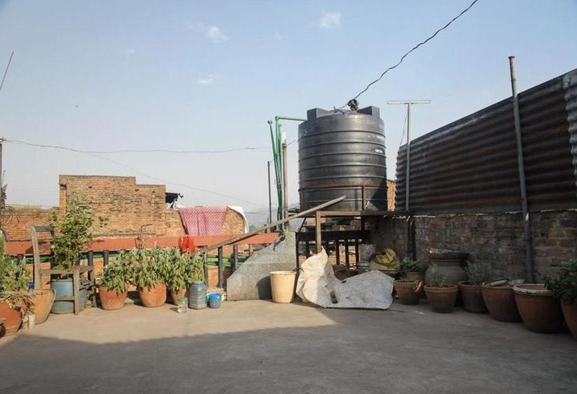 پانسیون Nyatapola Guest House