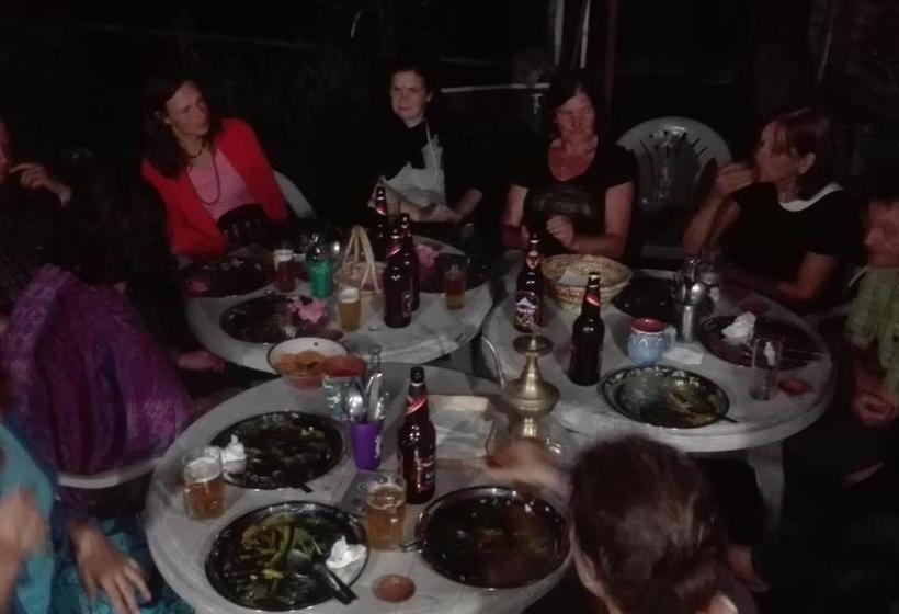 پانسیون Nyatapola Guest House