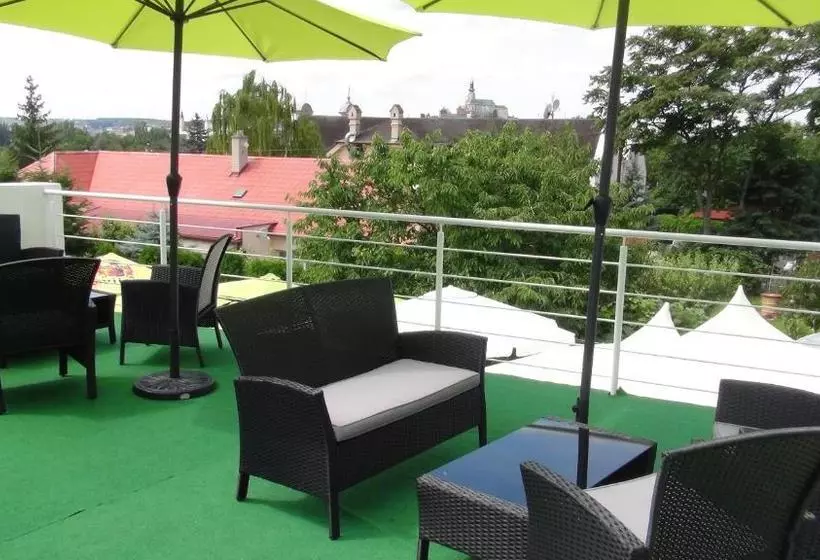 Majatalo Penzion Vila Aria