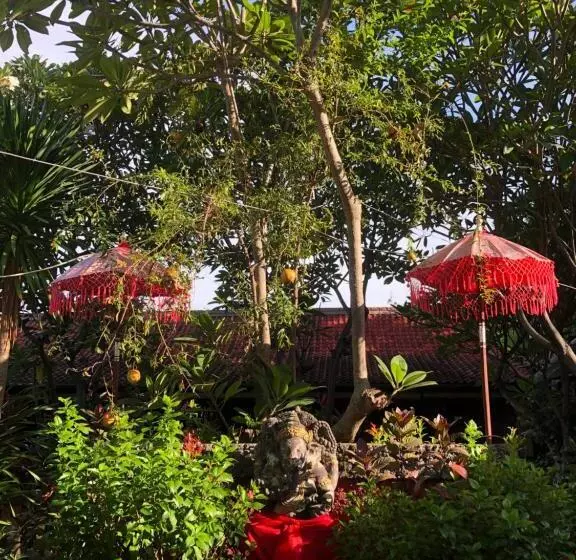 ペンション Pondok Shindu Guest House
