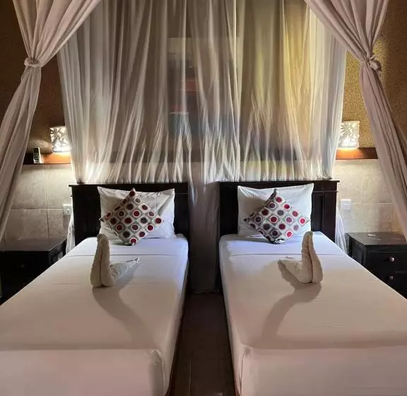 ペンション Pondok Shindu Guest House