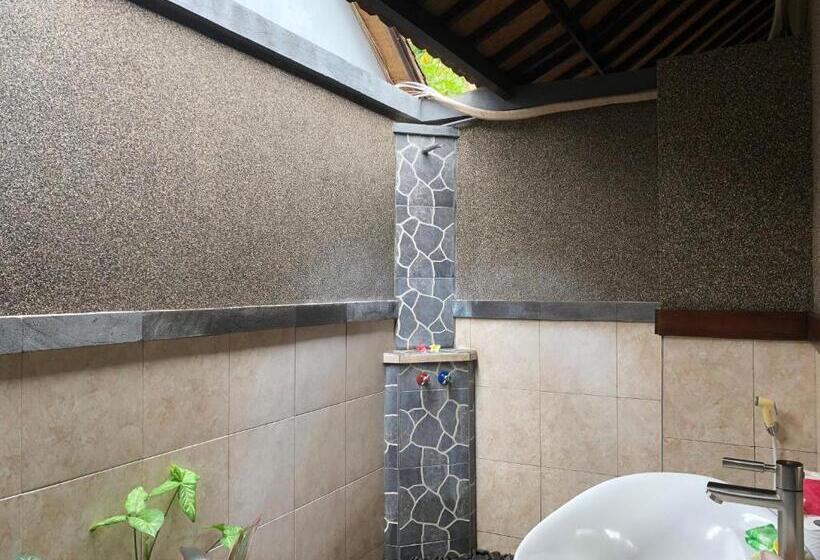 Пансион Pondok Shindu Guest House