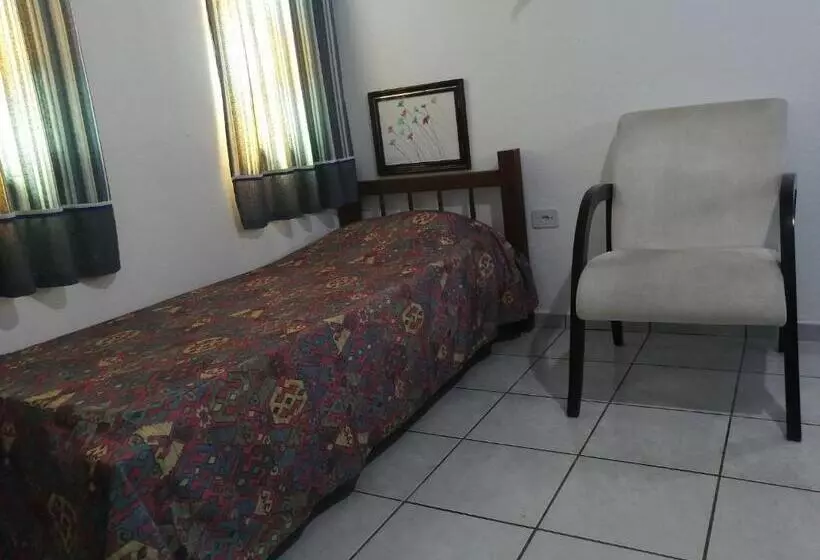 ペンション Pousada Pier36