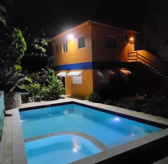 ペンション Pousada Pier36