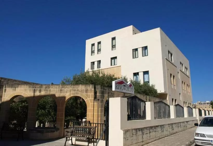 پانسیون Rivotorto Retreat House