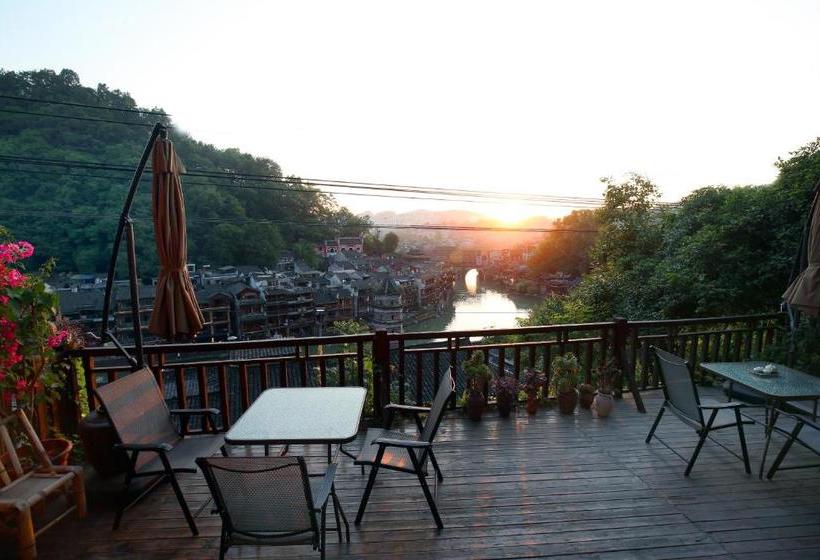 פנסיון Yinji Inn