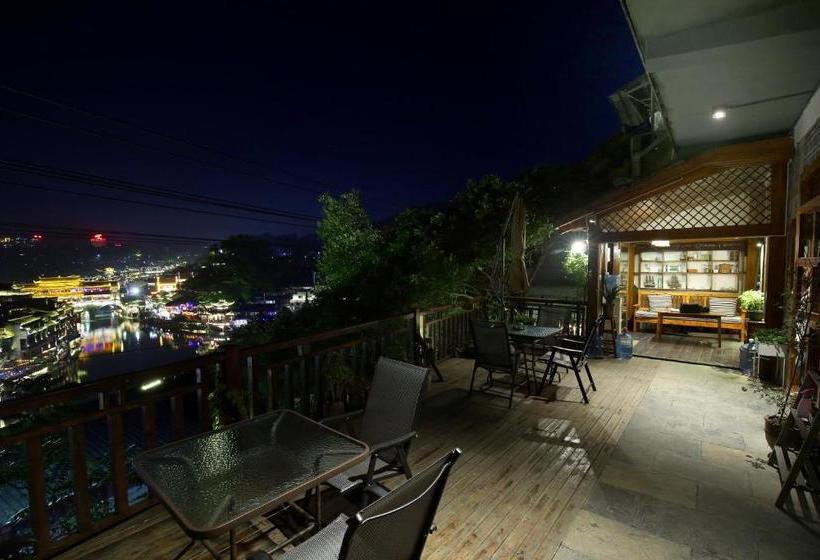 פנסיון Yinji Inn