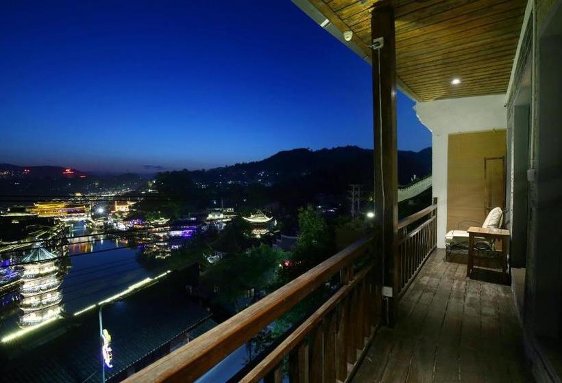 פנסיון Yinji Inn