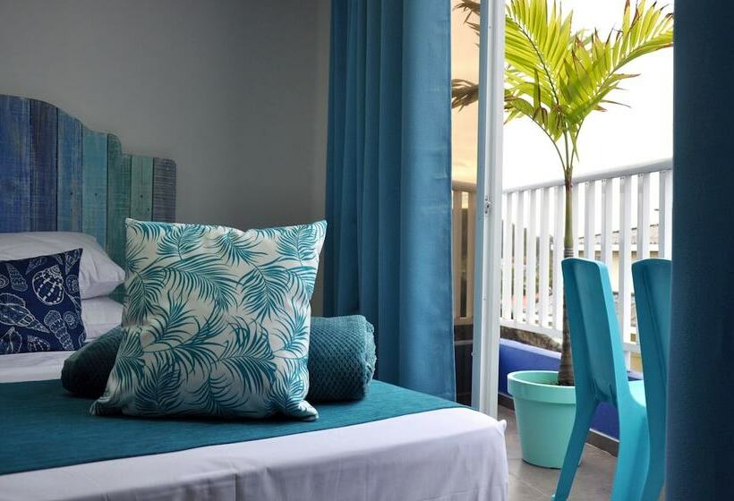 White Coral Apartasuites