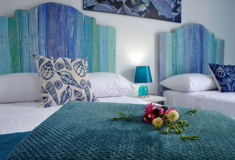 White Coral Apartasuites