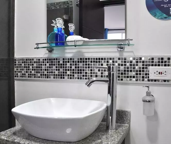 White Coral Apartasuites