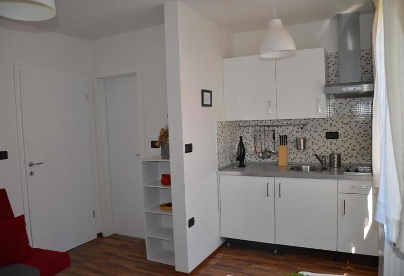 Pensión Apartments Bertok