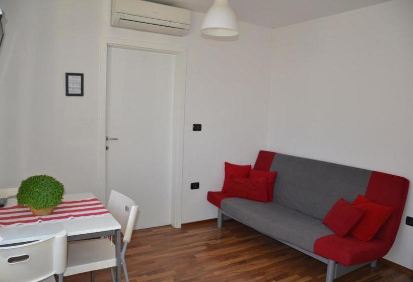 Pensión Apartments Bertok