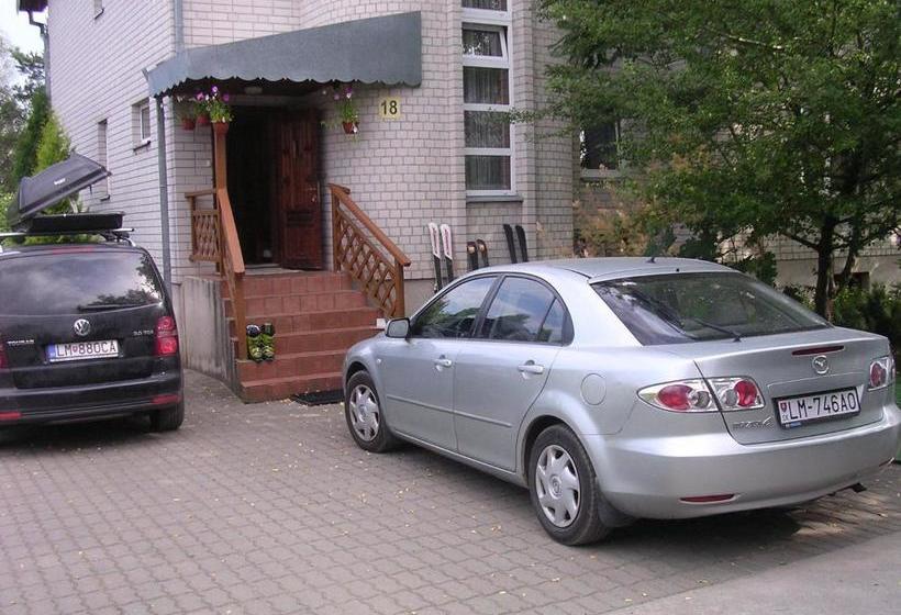 膳宿费 Gulbės Namai