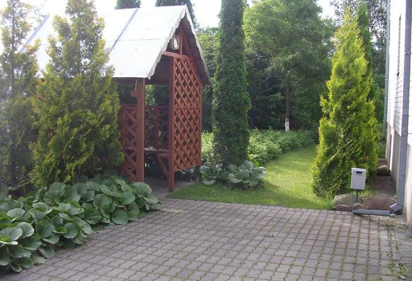 膳宿费 Gulbės Namai