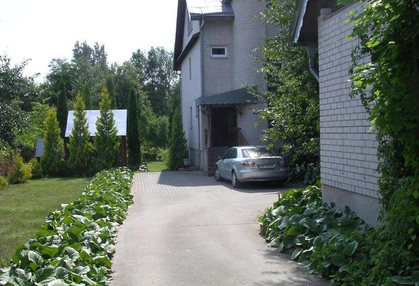 膳宿费 Gulbės Namai