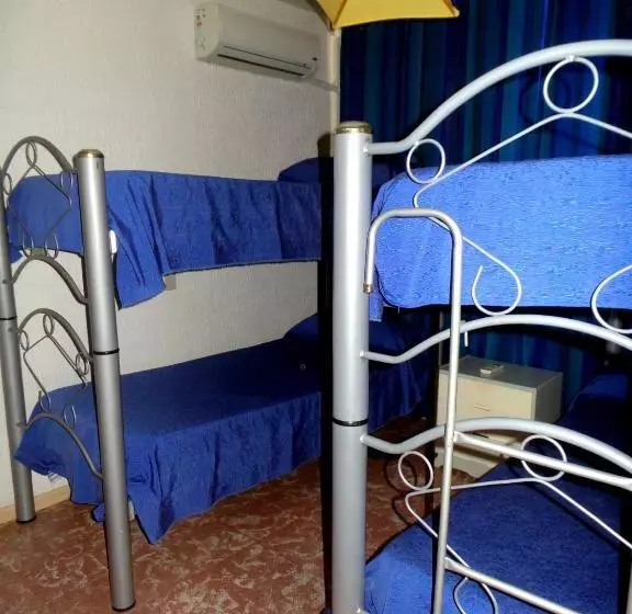 پانسیون Hostel Otro Mundo