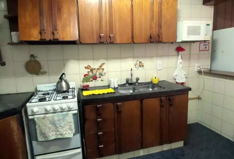 پانسیون Hostel Otro Mundo