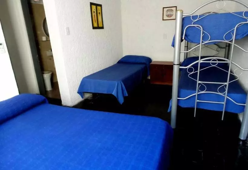 پانسیون Hostel Otro Mundo