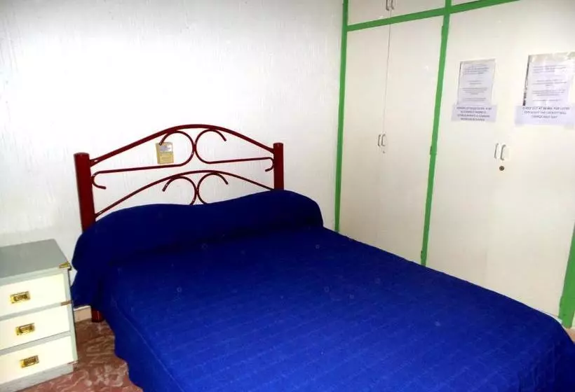 پانسیون Hostel Otro Mundo