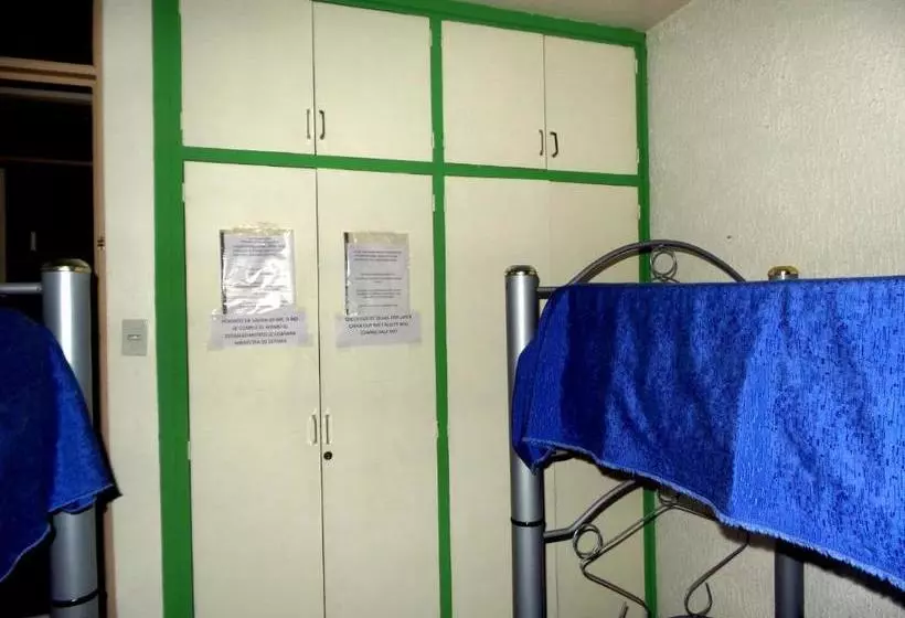 پانسیون Hostel Otro Mundo